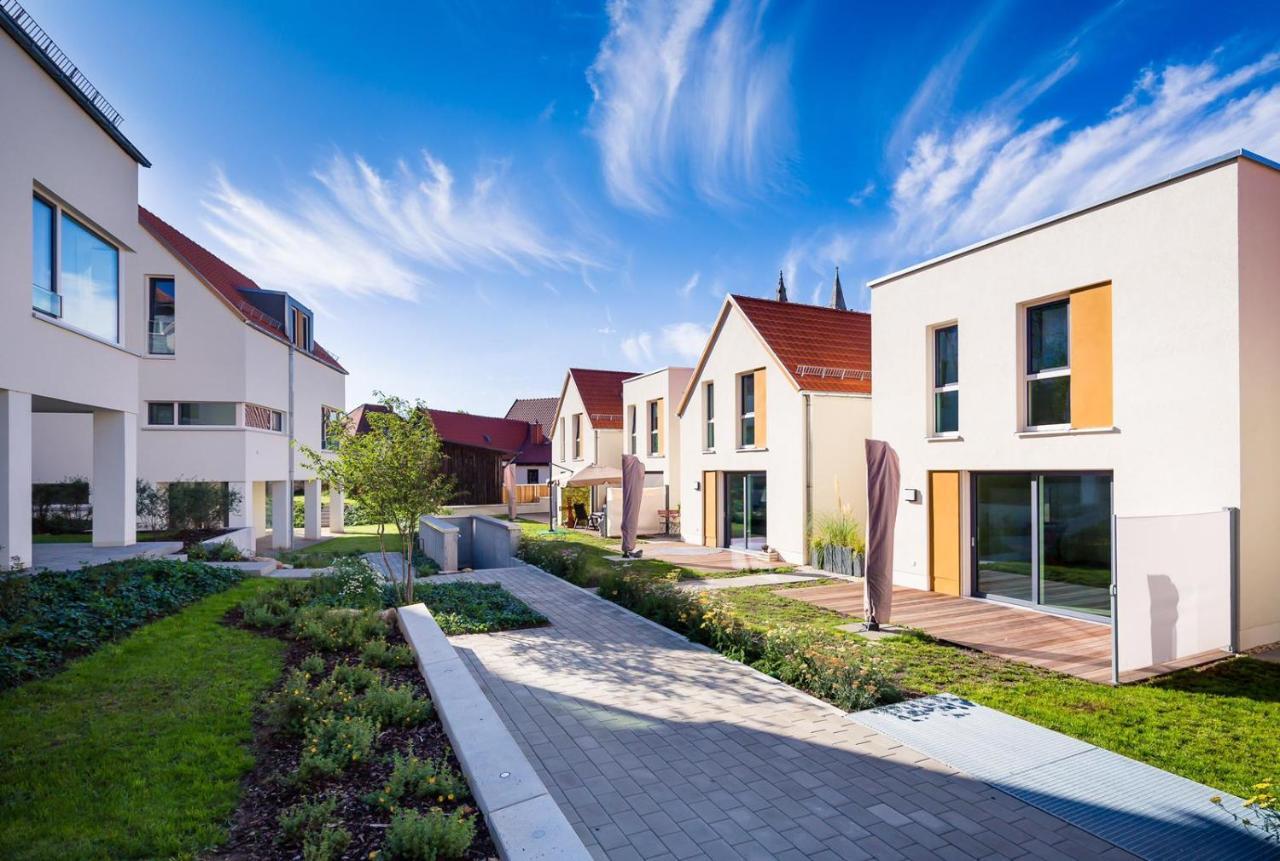 Gaestehaus Brunnenkunst - Exklusiv Wohnen Im Herzen Der Stadt Arnstadt Buitenkant foto